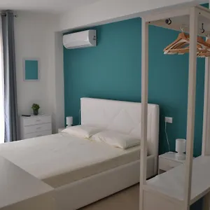 https://casa-ventitre.sicilyhotelsitaly.net